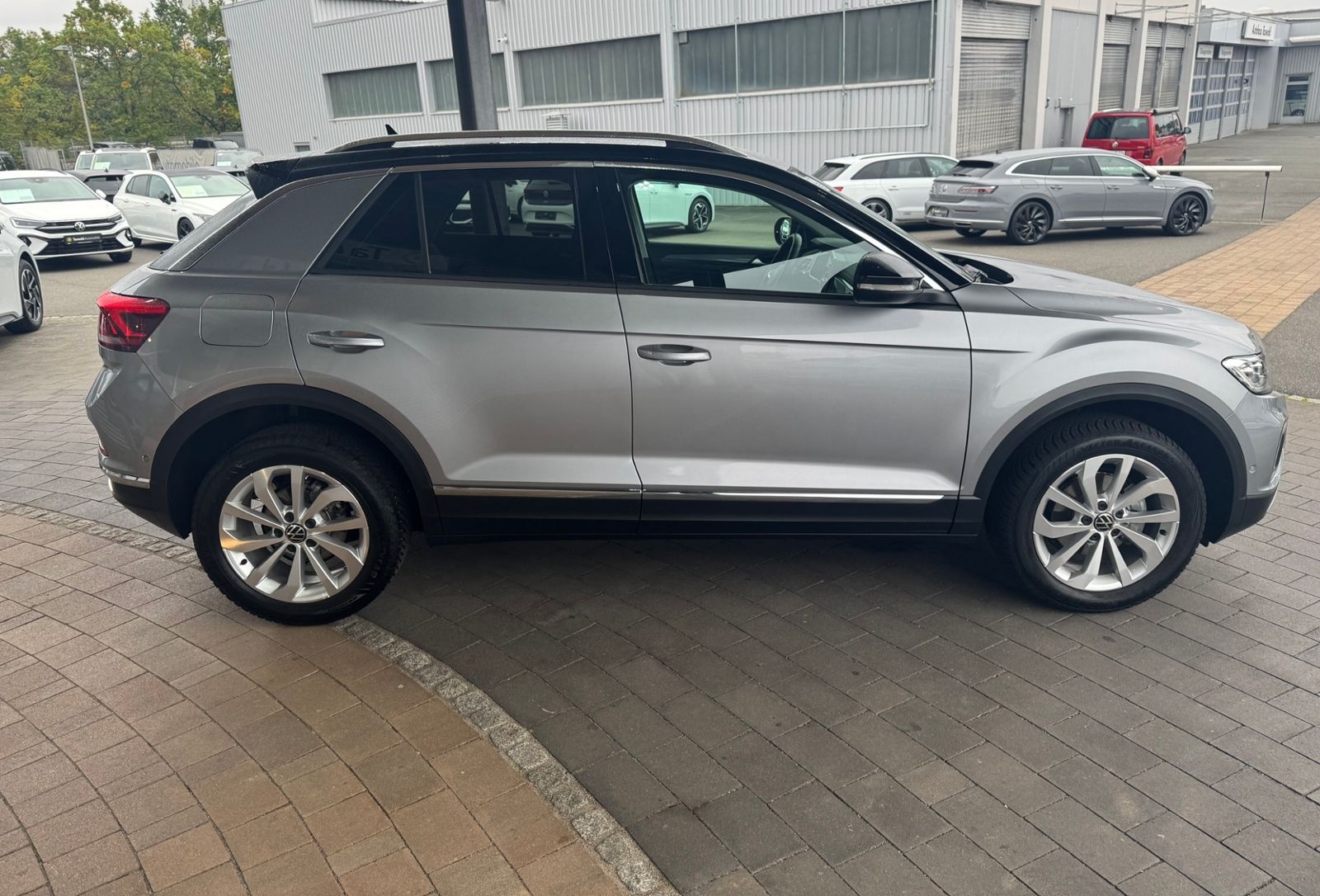 Volkswagen T-Roc 1.5 TSI DSG Style AHK/LED/ALLSEASON foto 4