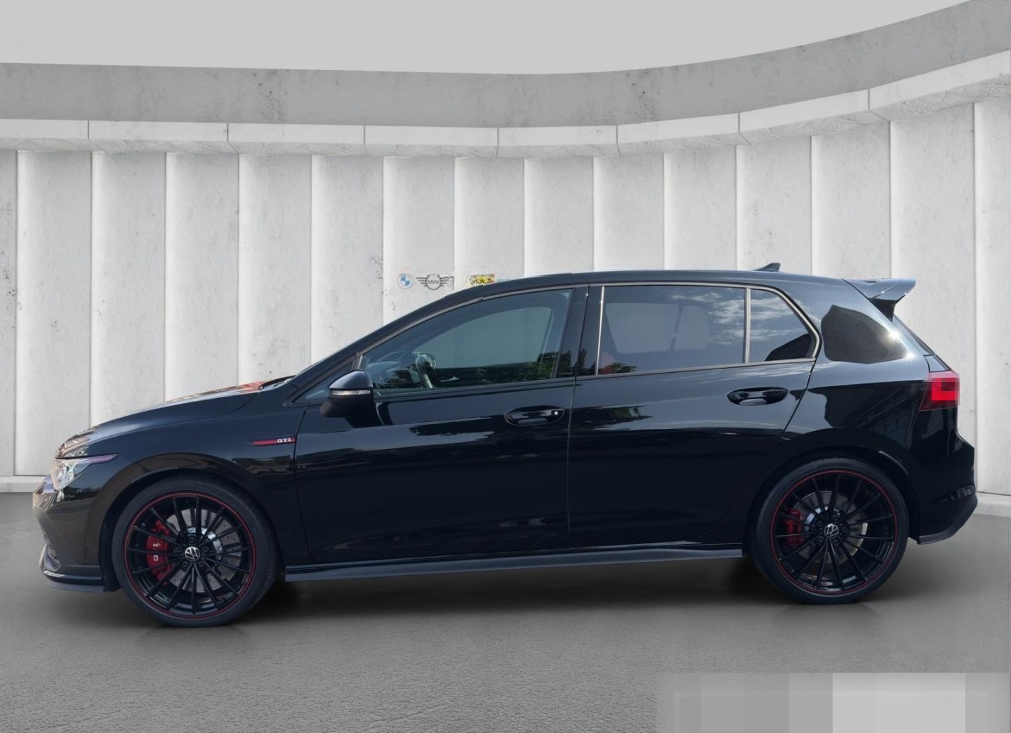 Volkswagen Golf GTI Clubsport Performance Akrapovic Matrix  foto 3