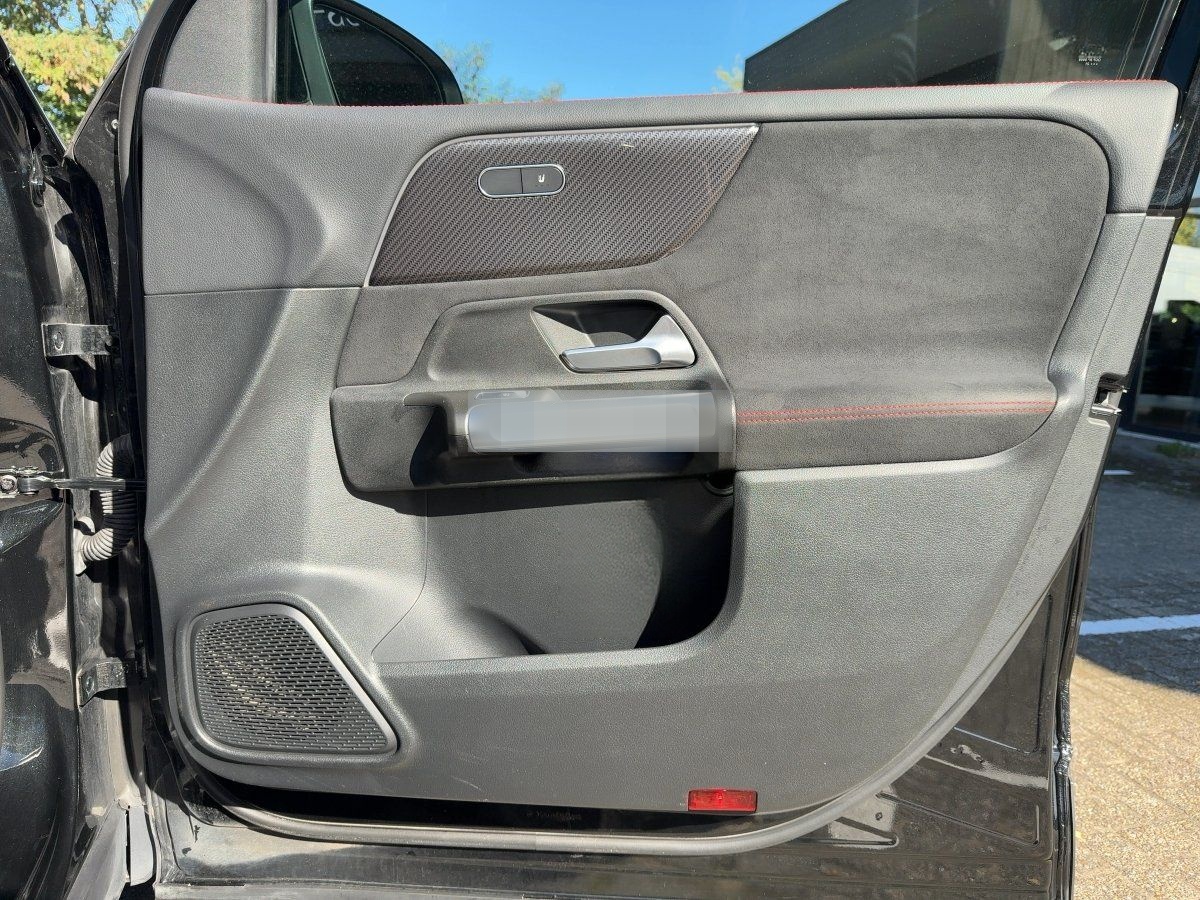 Mercedes-Benz GLB 250 AMG Line S-Dach|TWA|AHK|Pano|Sitzhz|Pano foto 21