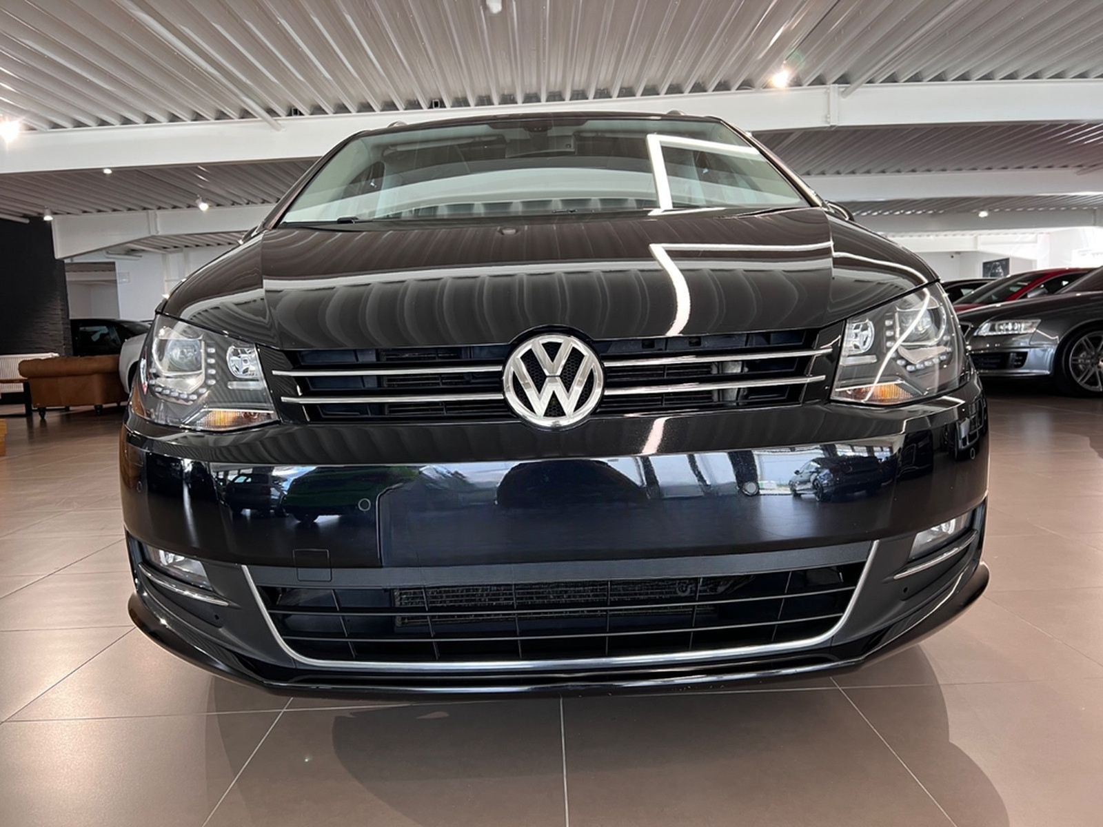 Volkswagen Sharan 2.0 TSI DSG Highline 1.HAND 7-Sitze NAVI foto 11