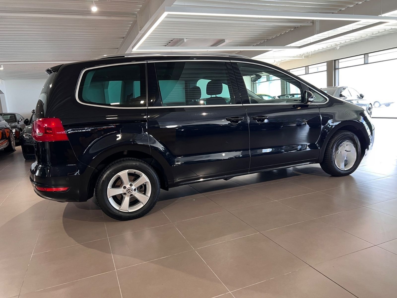 Volkswagen Sharan 2.0 TSI DSG Highline 1.HAND 7-Sitze NAVI foto 9