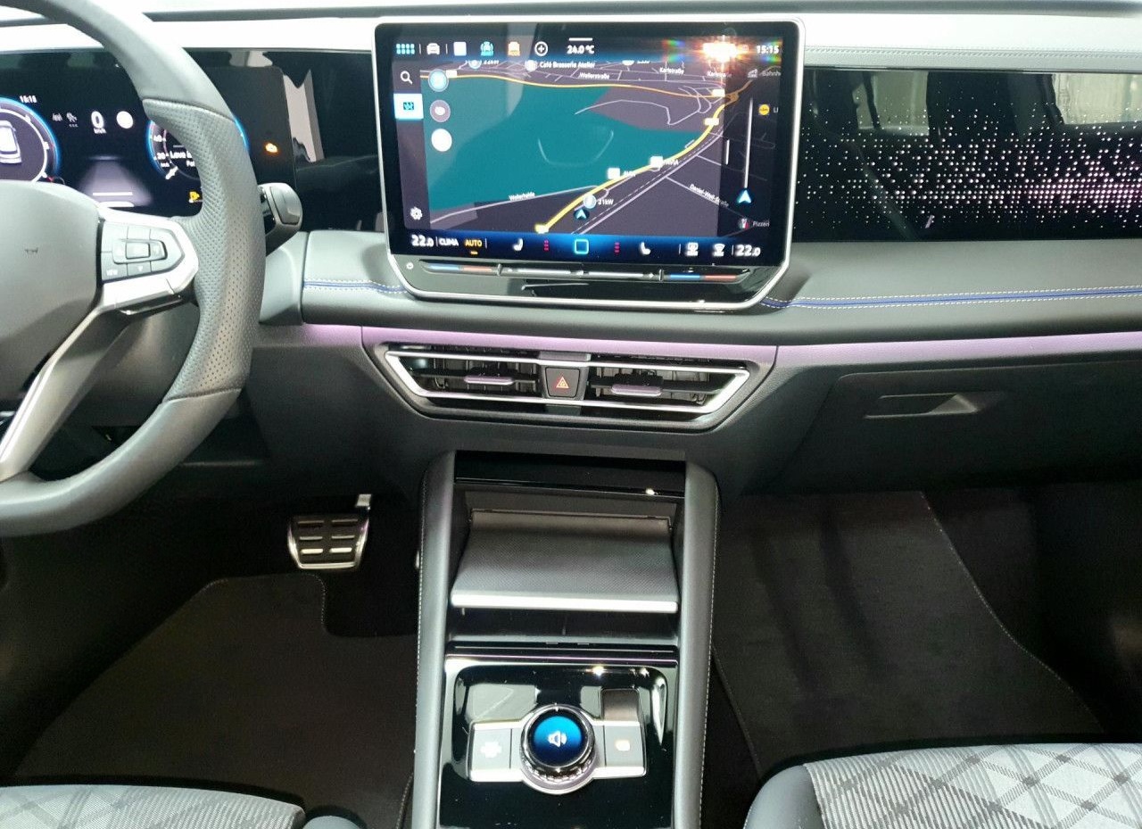 Volkswagen Tiguan 2.0TDI DSG R-Line/AHK/LED/ACC/Navi foto 16