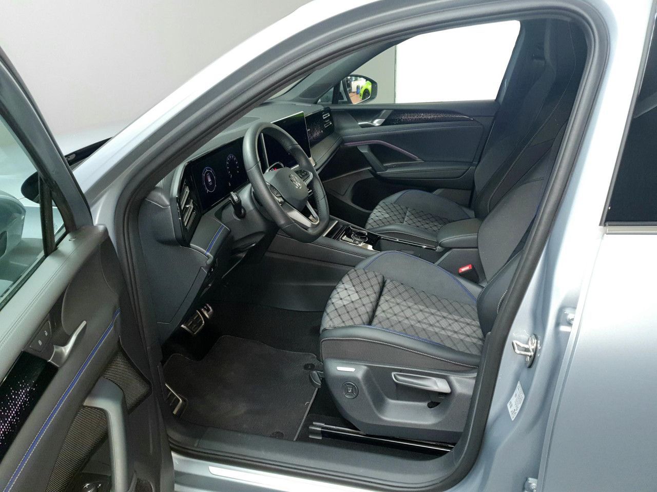 Volkswagen Tiguan 2.0TDI DSG R-Line/AHK/LED/ACC/Navi foto 10