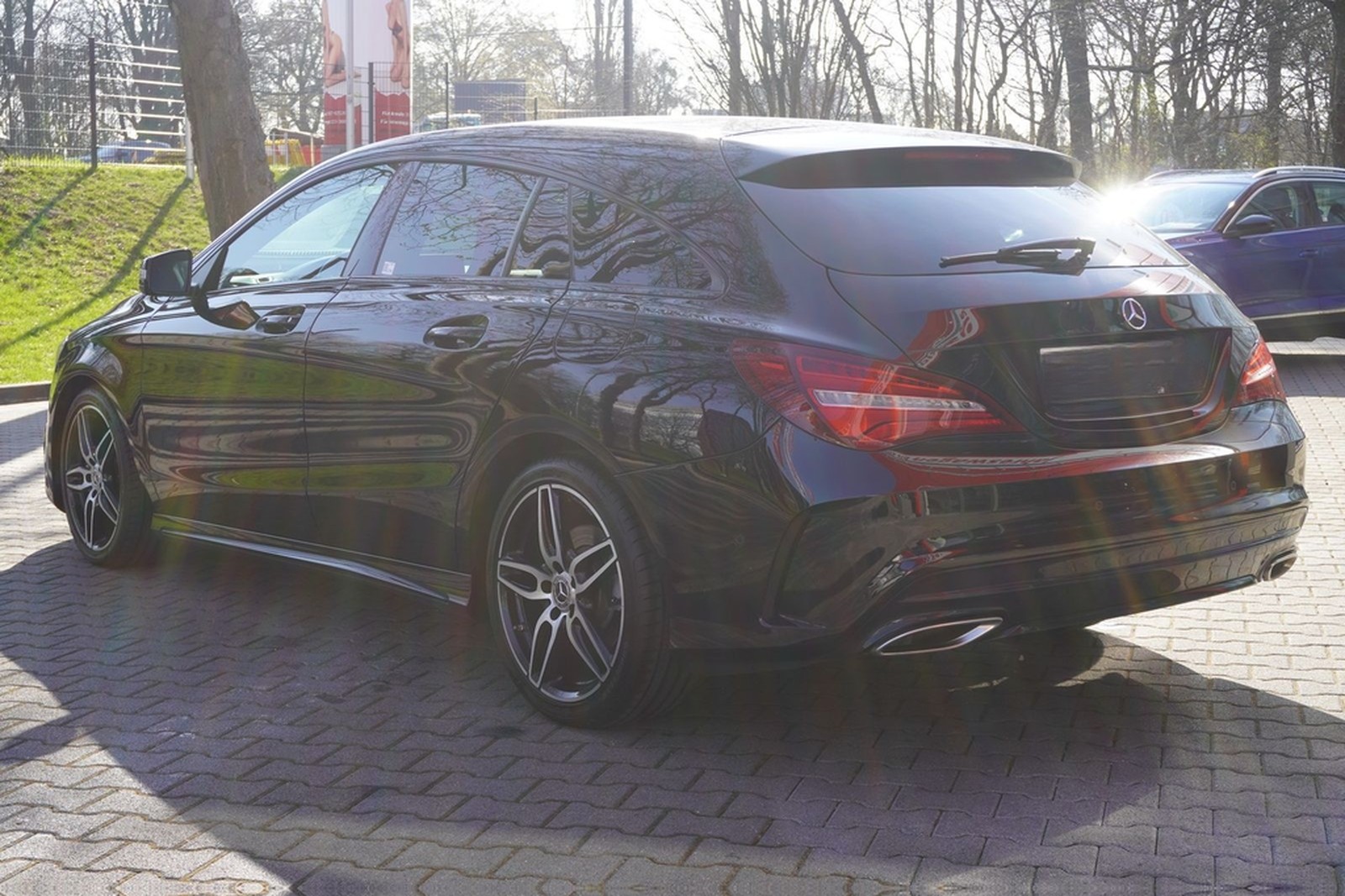 Mercedes-Benz CLA 250 Shooting Brake AMG Line 7G-DCT LED Navi foto 8