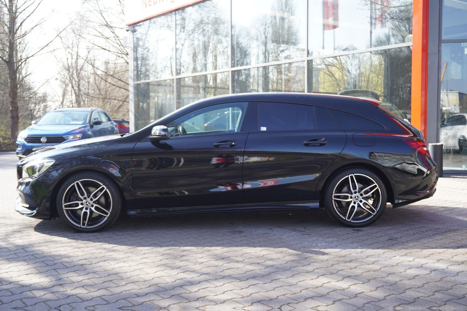 Mercedes-Benz CLA 250 Shooting Brake AMG Line 7G-DCT LED Navi foto 9