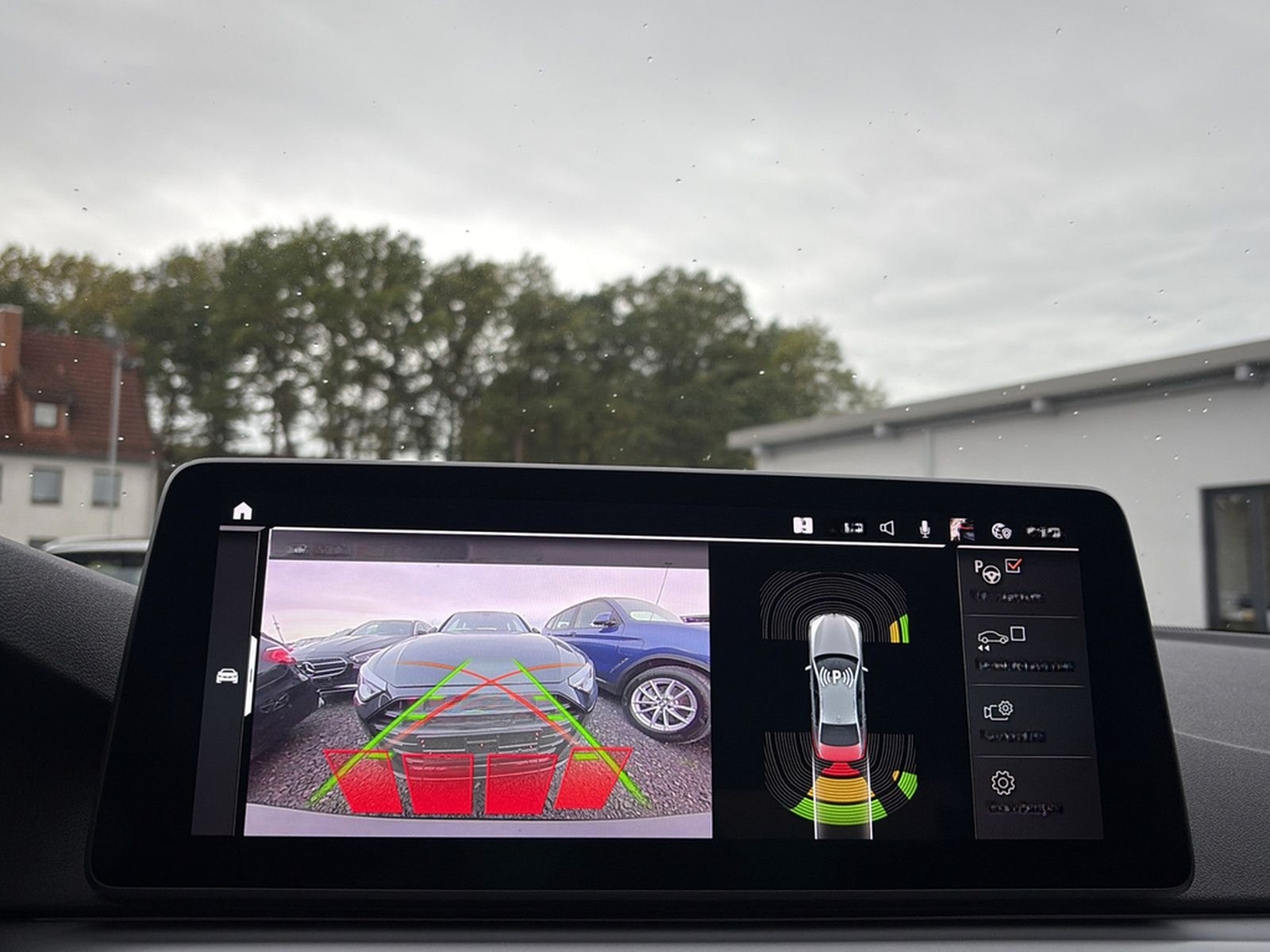 BMW 530 i HUD*Kamera*Leder*AHK*DrivingProf*Innovatio foto 23