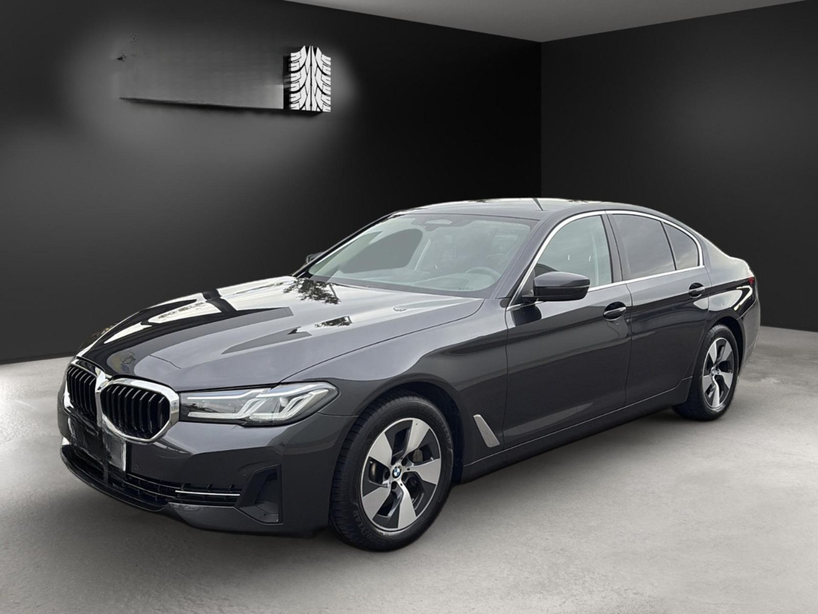 BMW 530 i HUD*Kamera*Leder*AHK*DrivingProf*Innovatio foto 4