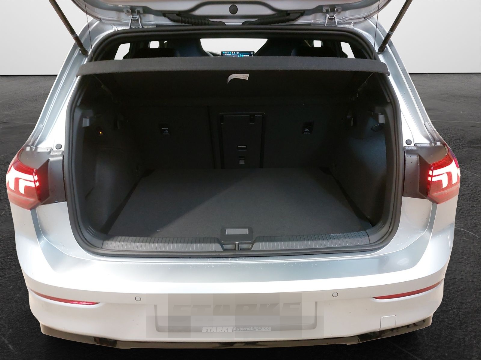 Volkswagen Golf 1.5 eTSI DSG R-Line  HeadUp AHK Navi LED Ka foto 13
