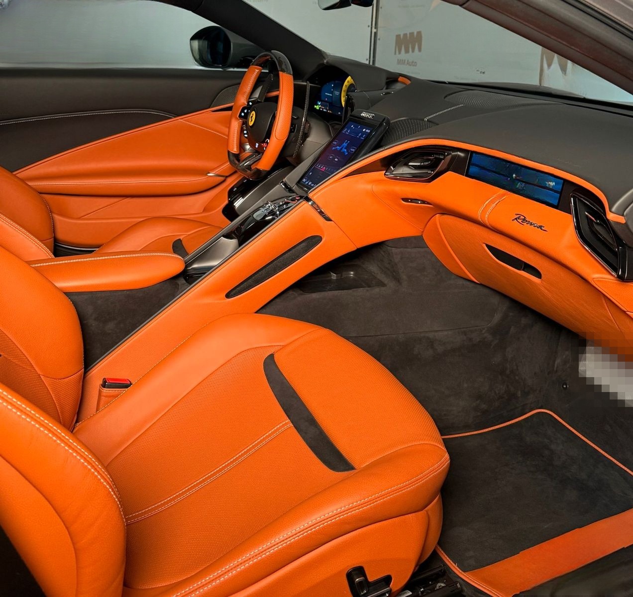 Ferrari Roma Atelier Carbon JBL PassengerDisplay foto 11