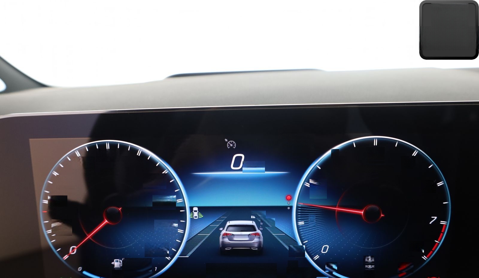 Mercedes-Benz GLA 45 AMG S 4M NIGHT MAGNO,BURMESTER,MULTIBEAM foto 16