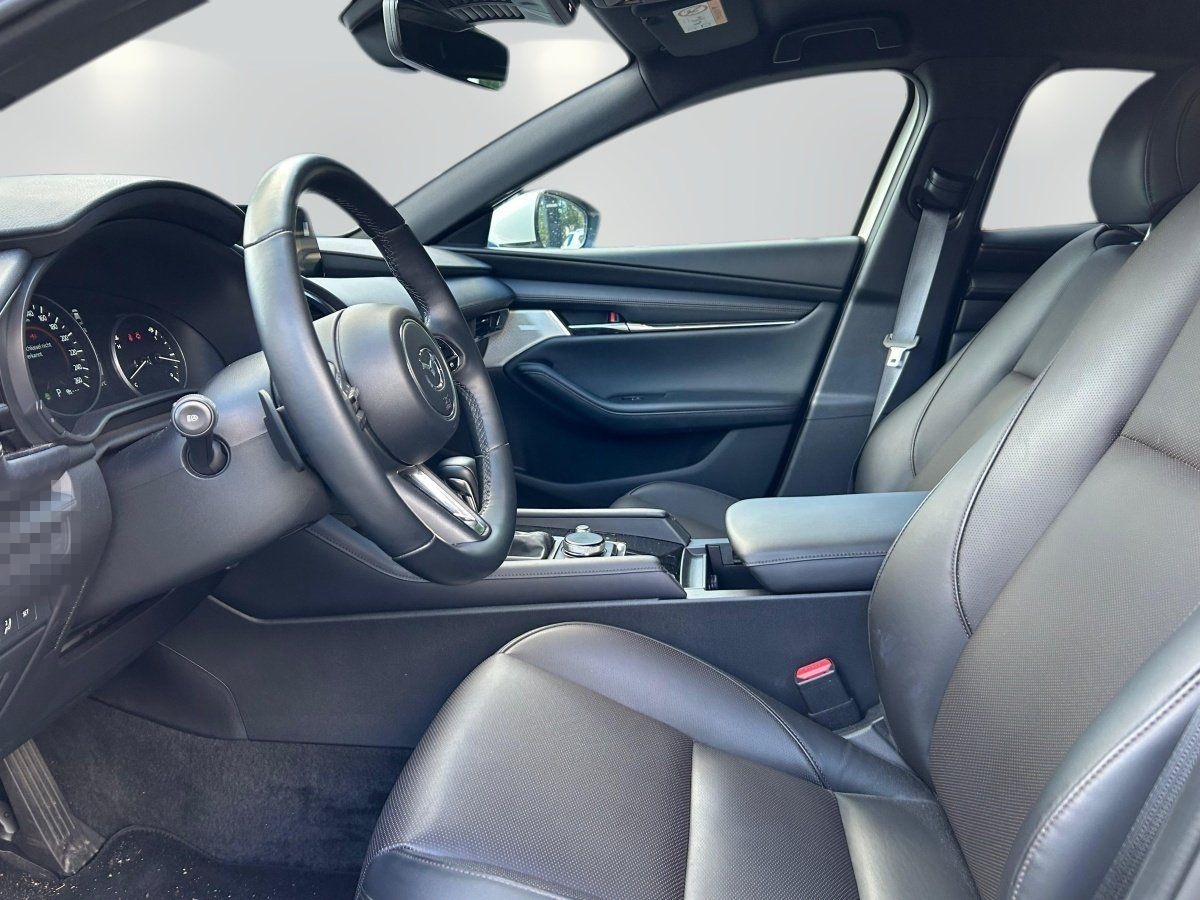 Mazda 3 2.5L e-SKYACTIV G 140ps foto 11