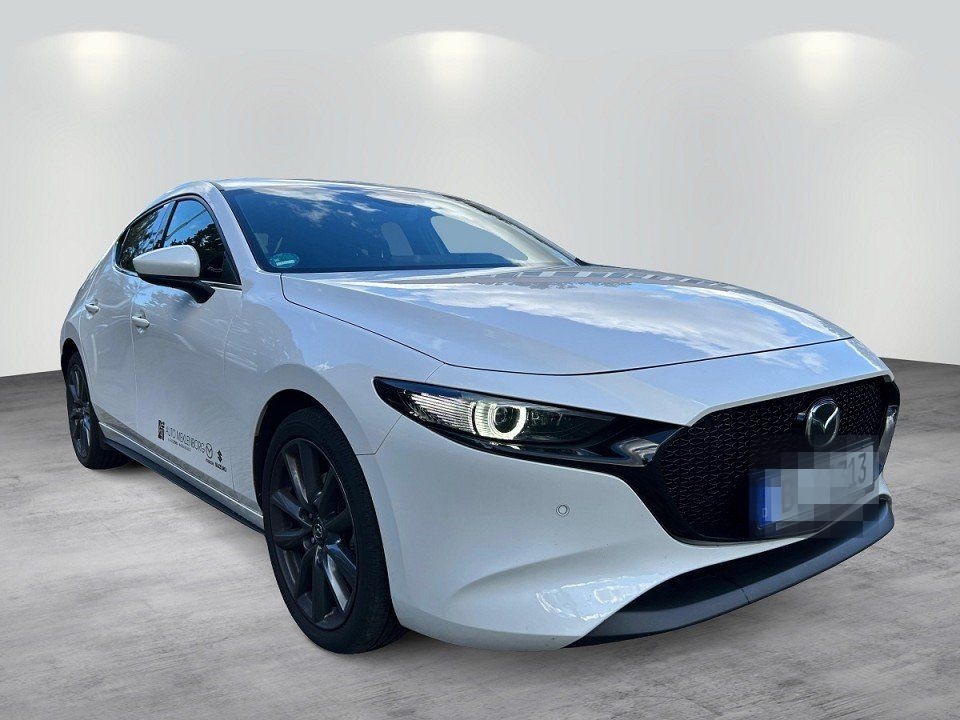 Mazda 3 2.5L e-SKYACTIV G 140ps foto 23