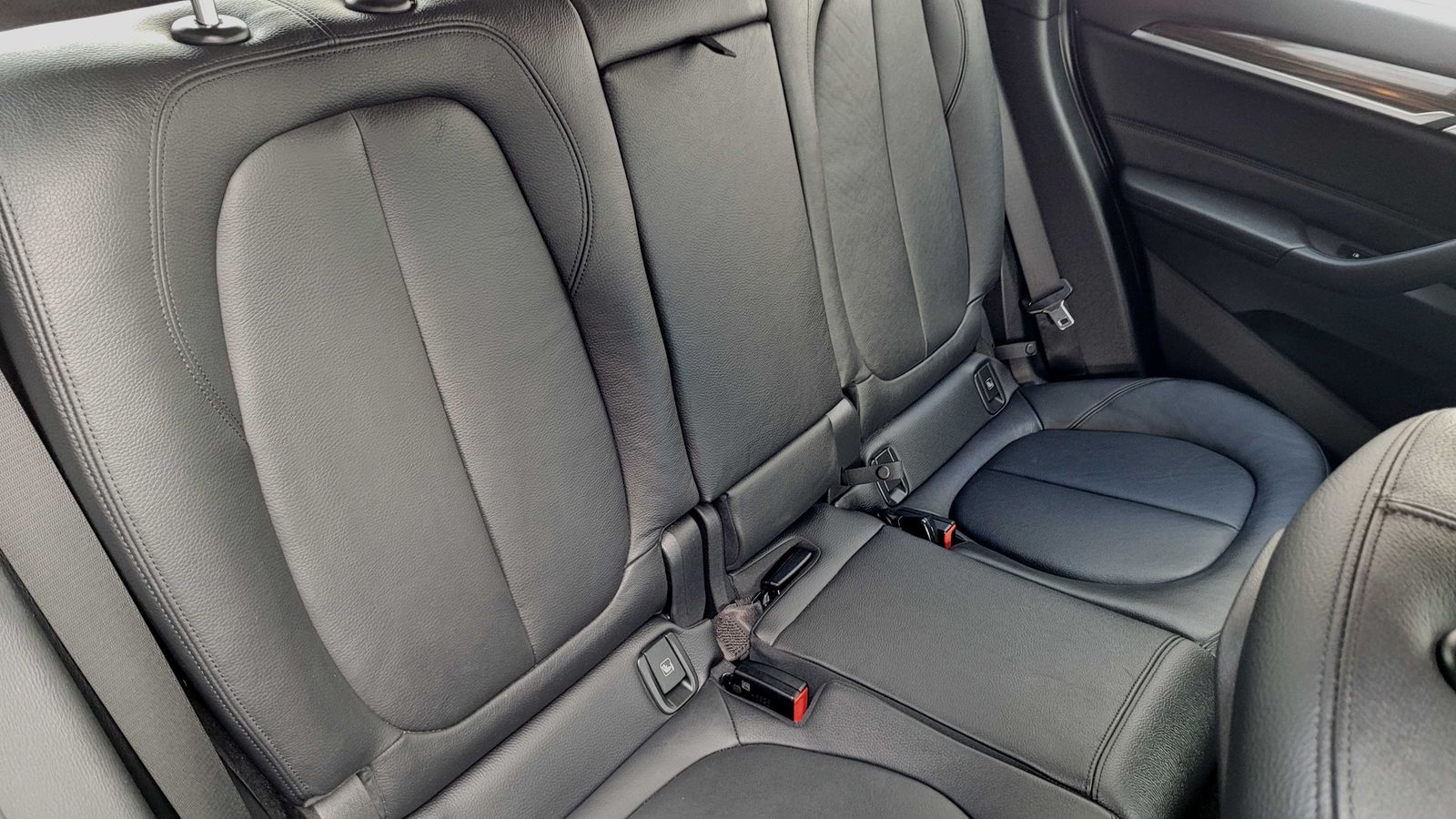 BMW X1 xDrive 20i advantage Leder, Navi, Memory, PTS foto 4