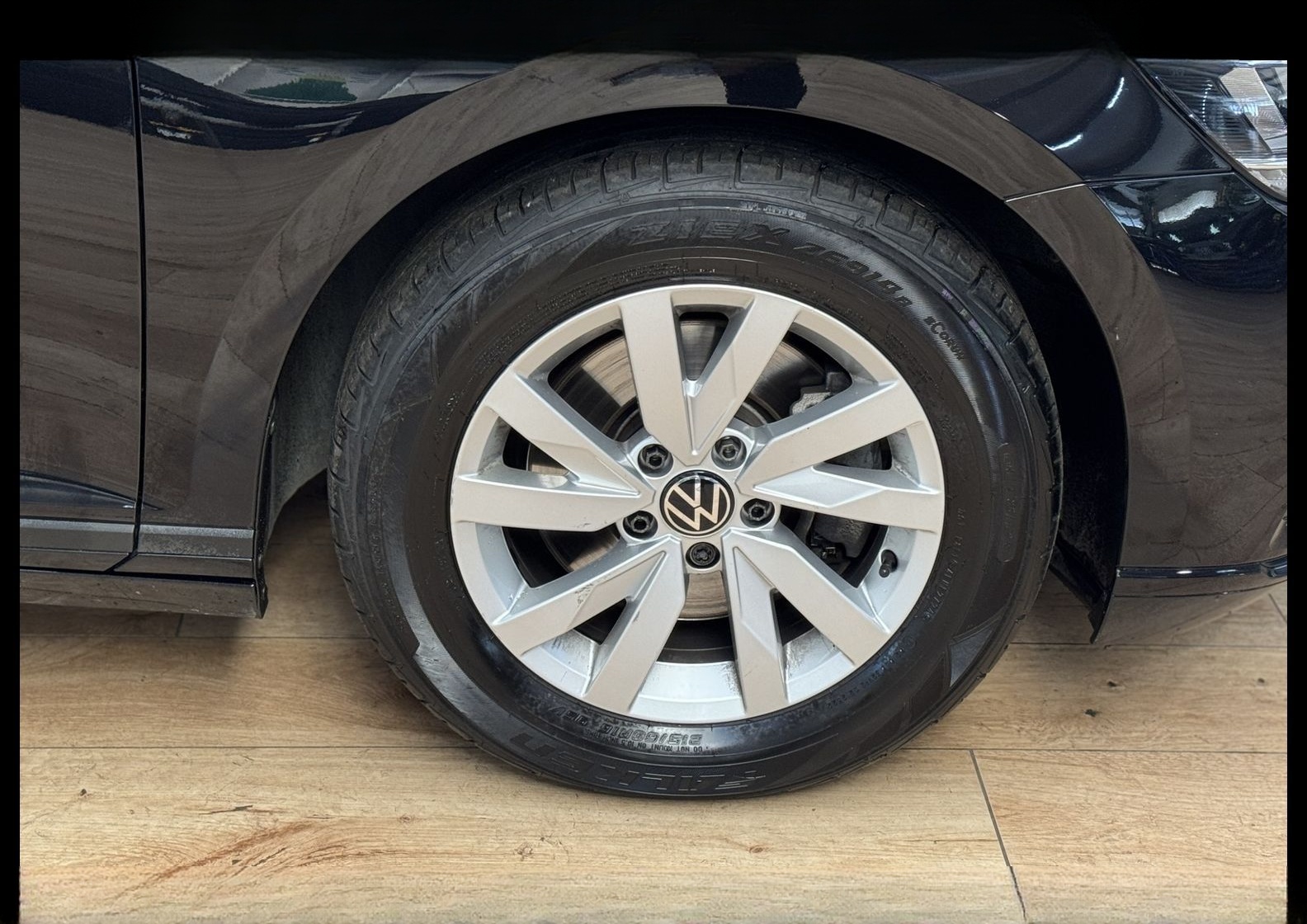 Volkswagen Passat Variant 2.0 TDI DSG AHK/Kamer/Navi/LED foto 11