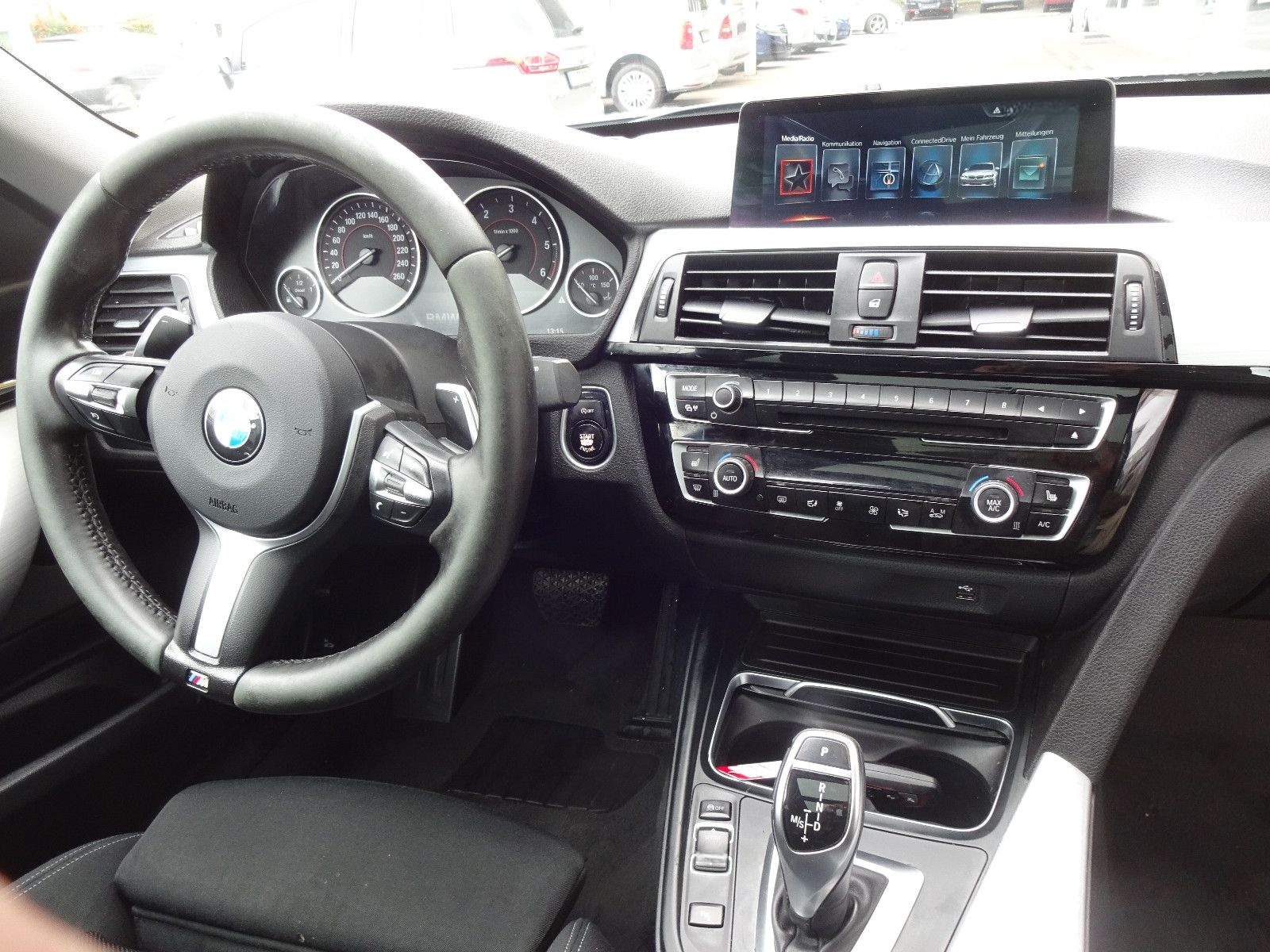 BMW GT Gran Turismo 320 d xDrive Sport Line foto 14