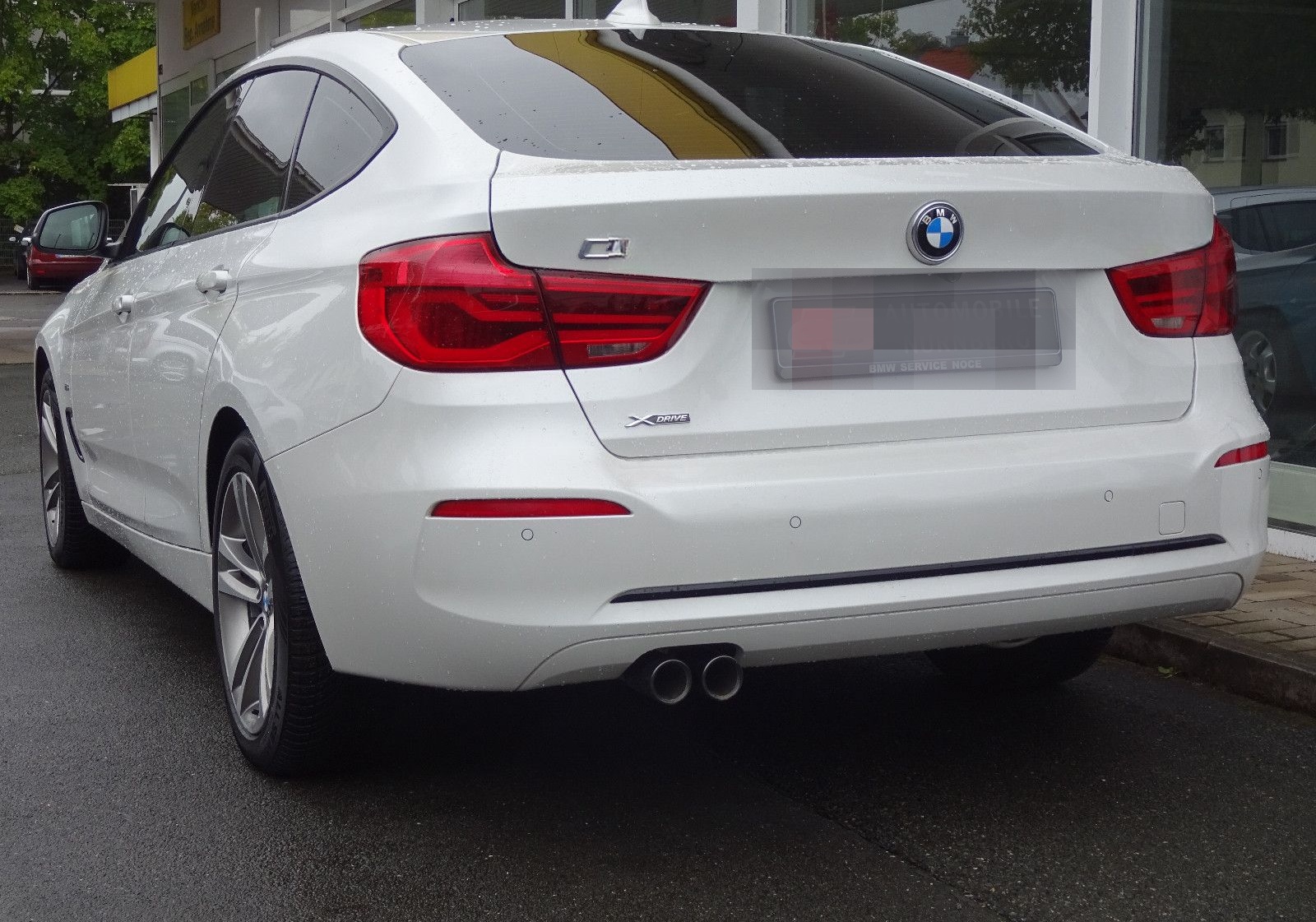 BMW GT Gran Turismo 320 d xDrive Sport Line foto 4