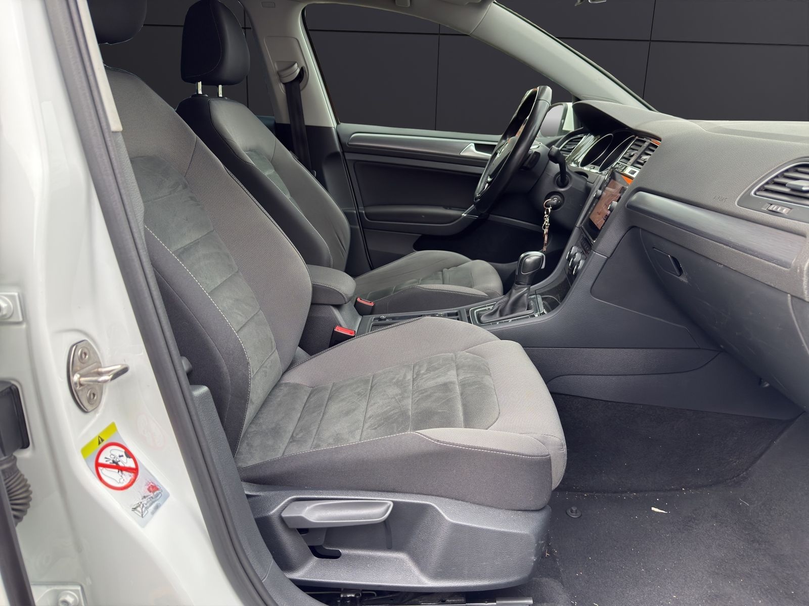 Volkswagen Golf VII 2.0 TDI Comfortline (EURO 6d-TEMP) foto 15