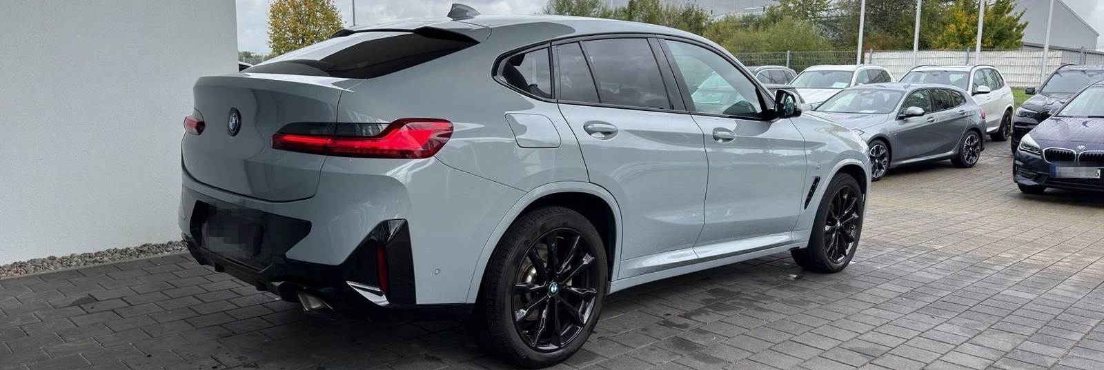 BMW X4 xDrive20d M Sport AHK HUD ACC Lenkradheizung foto 6