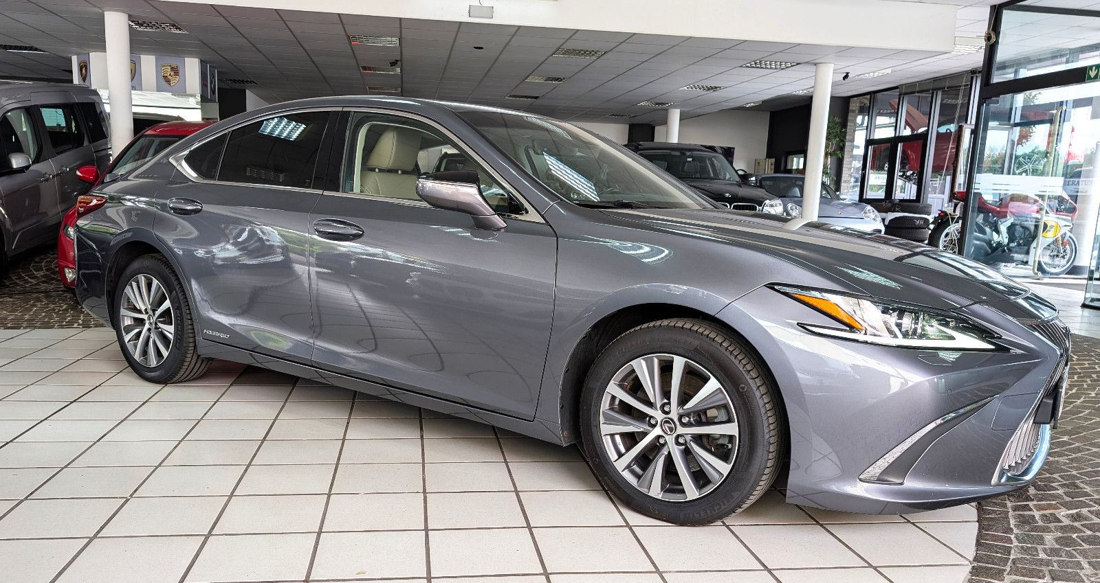 Lexus ES 300H ACC Leder ESD Kamera 8-FACH