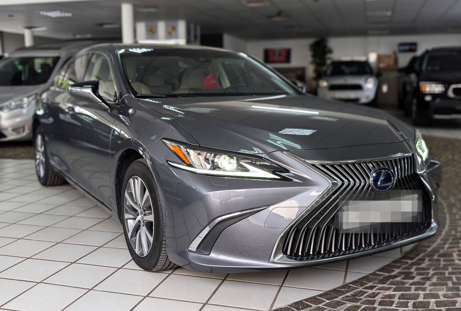 Lexus ES 300H ACC Leder ESD Kamera 8-FACH foto 2