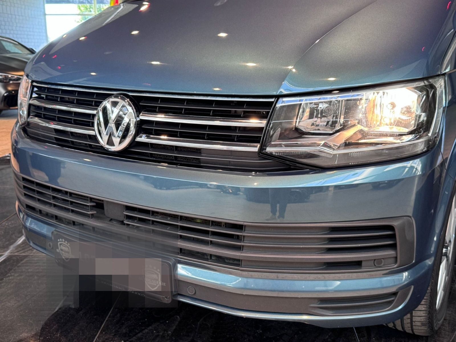 Volkswagen T6 Multivan DSG ACC Navi  AHK.2.HD foto 3