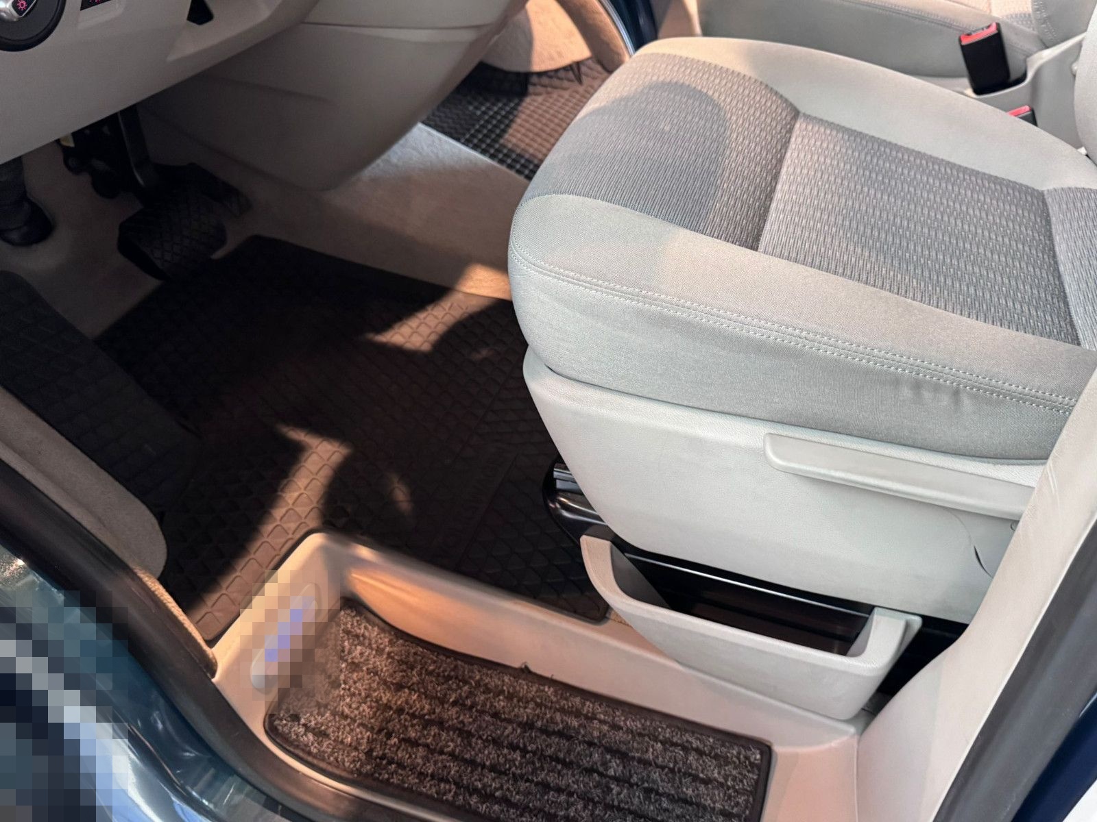 Volkswagen T6 Multivan DSG ACC Navi  AHK.2.HD foto 10