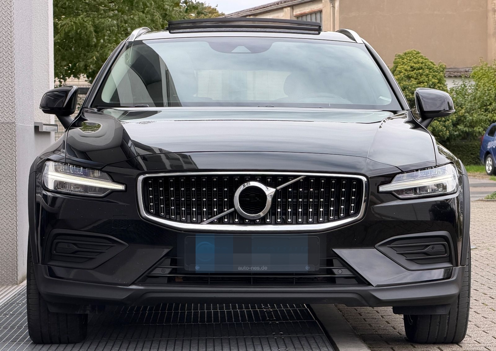 Volvo V60 CROSS COUNTRY B4 D AWD*LEDER*PANORAMA*KAMERA foto 3