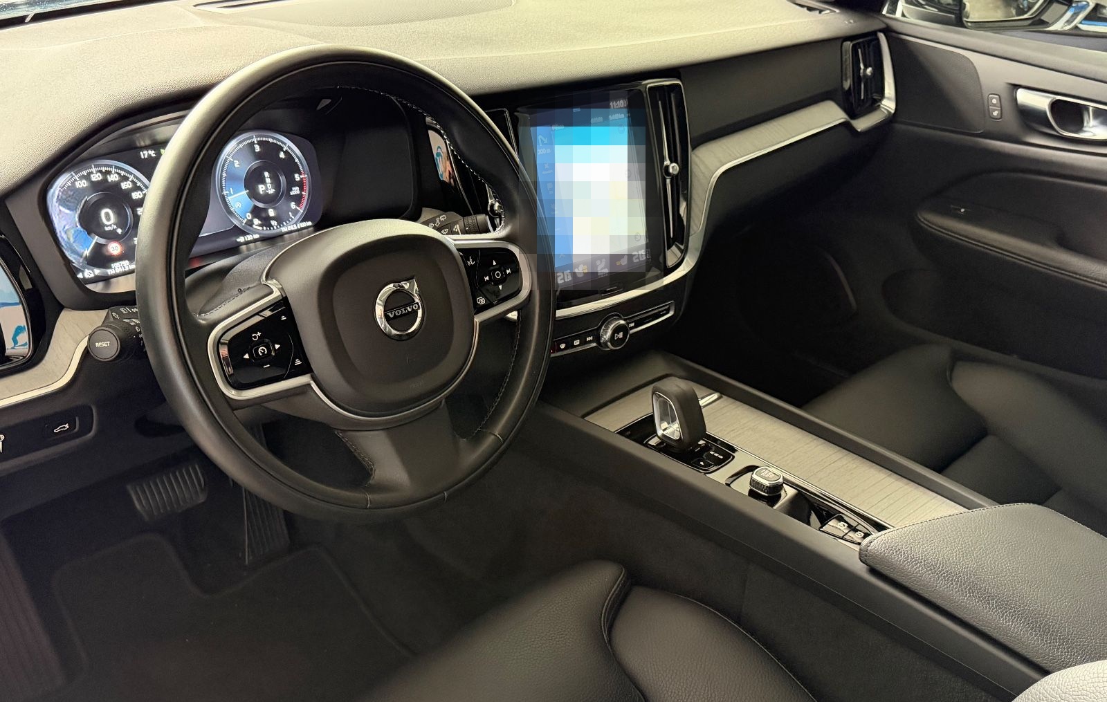 Volvo V60 CROSS COUNTRY B4 D AWD*LEDER*PANORAMA*KAMERA foto 22