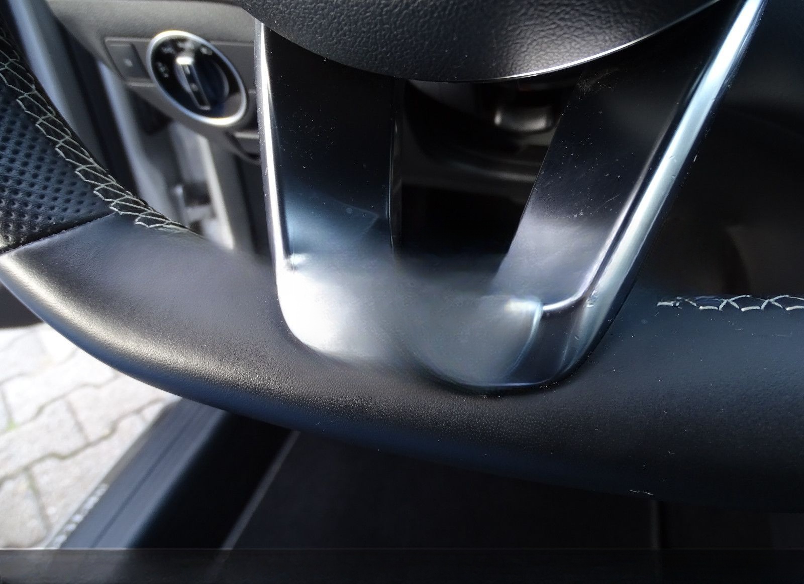 Mercedes-Benz A 180 AMG-PAKET PEAK EDITION"LED"NIGHT"NAV"LEDER foto 19