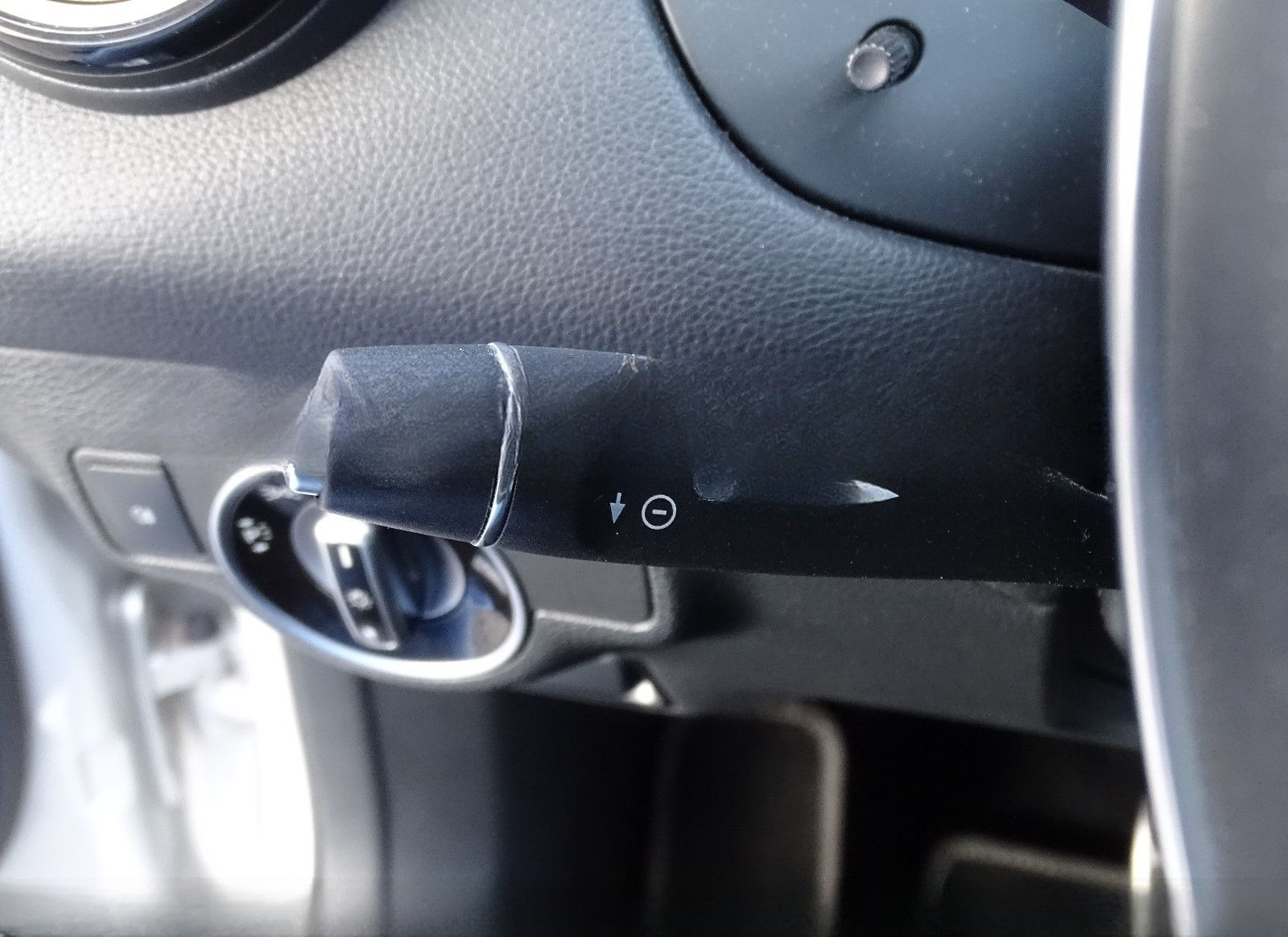 Mercedes-Benz A 180 AMG-PAKET PEAK EDITION"LED"NIGHT"NAV"LEDER foto 21