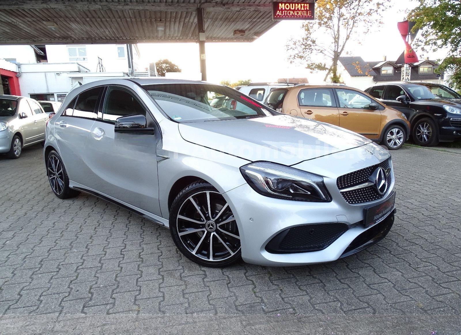 Mercedes-Benz A 180 AMG-PAKET PEAK EDITION"LED"NIGHT"NAV"LEDER foto 7