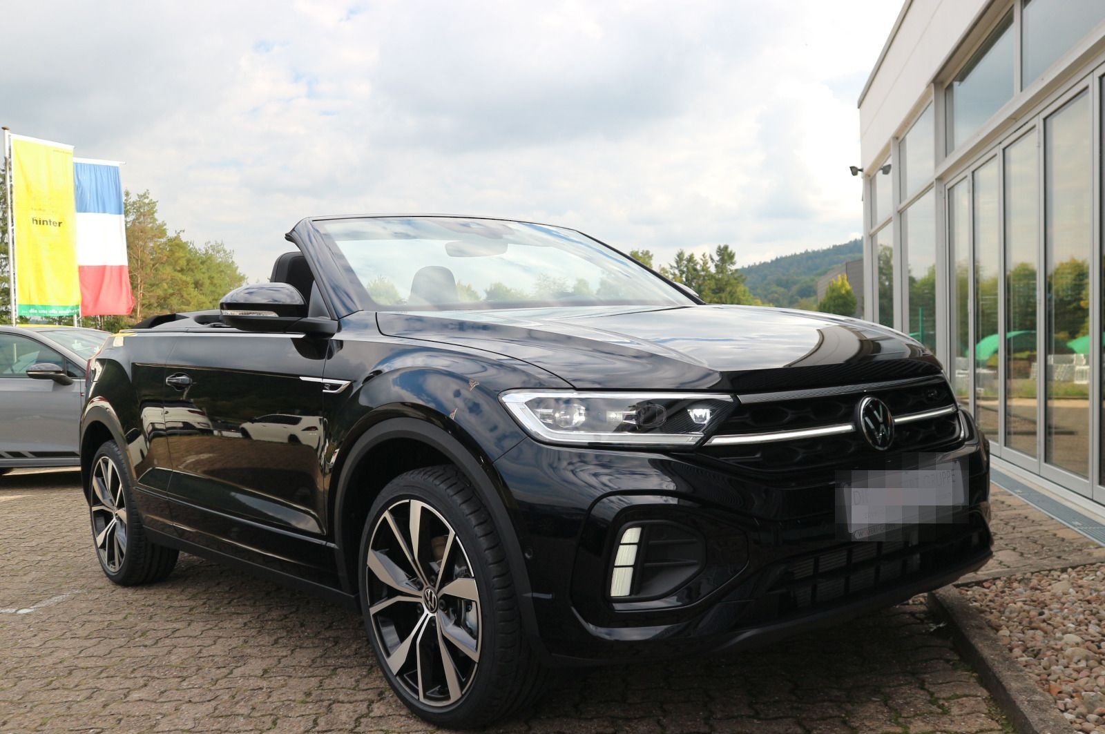 Volkswagen T-Roc Cabriolet R-Line 1.5 TSI OPF (150 PS) DSG foto 13