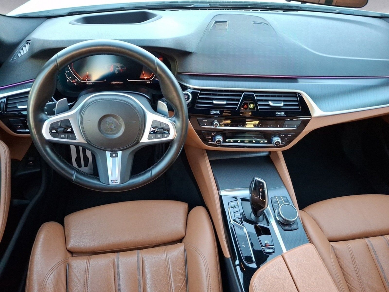 BMW 540i xDrive Touring M Sportpaket Innovationsp. L foto 11