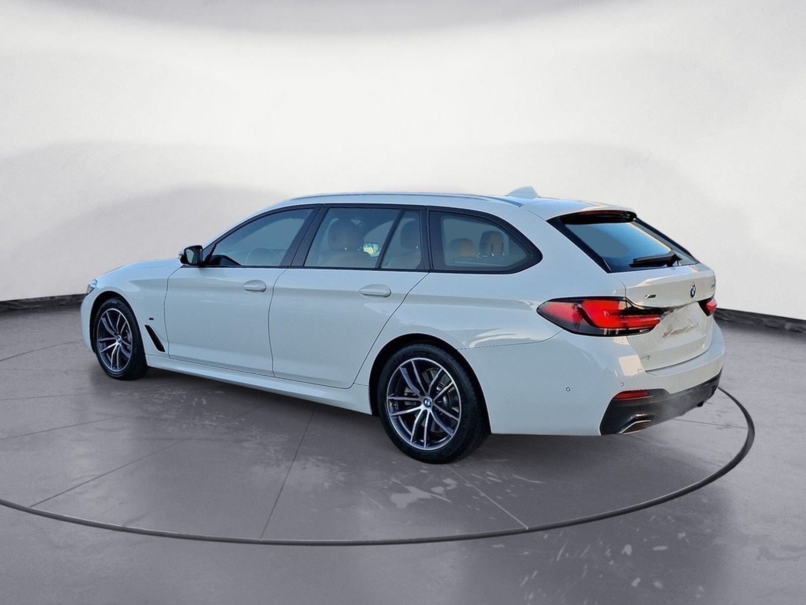 BMW 540i xDrive Touring M Sportpaket Innovationsp. L foto 4