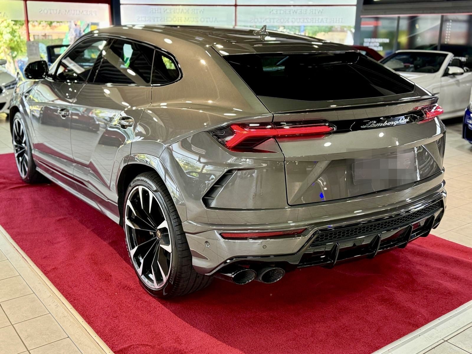 Lamborghini Urus B&O+PANO+HUD+ACC+LASER foto 2