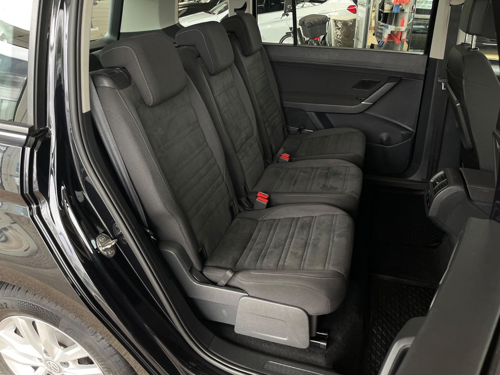 Volkswagen Touran*1.5 TSI*DSG*Comfortline*7-SITZE*AHK*LED* foto 25