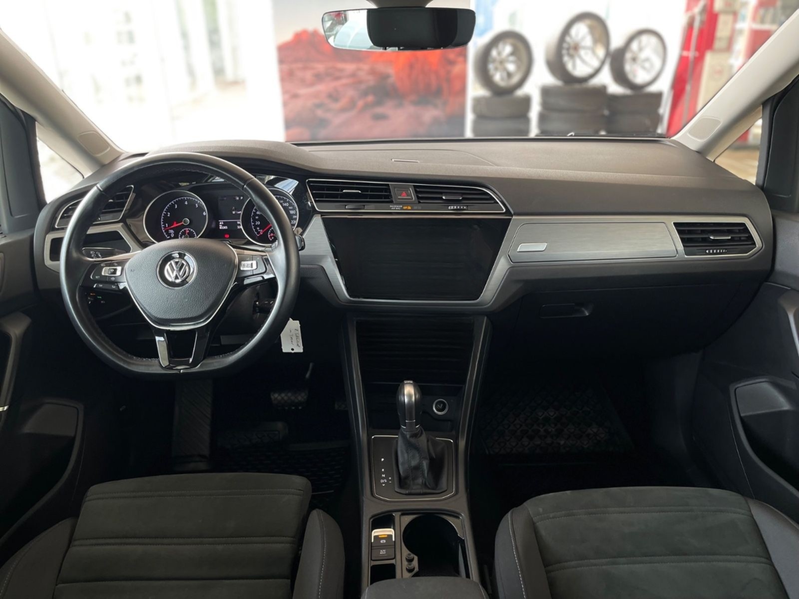 Volkswagen Touran*1.5 TSI*DSG*Comfortline*7-SITZE*AHK*LED* foto 42