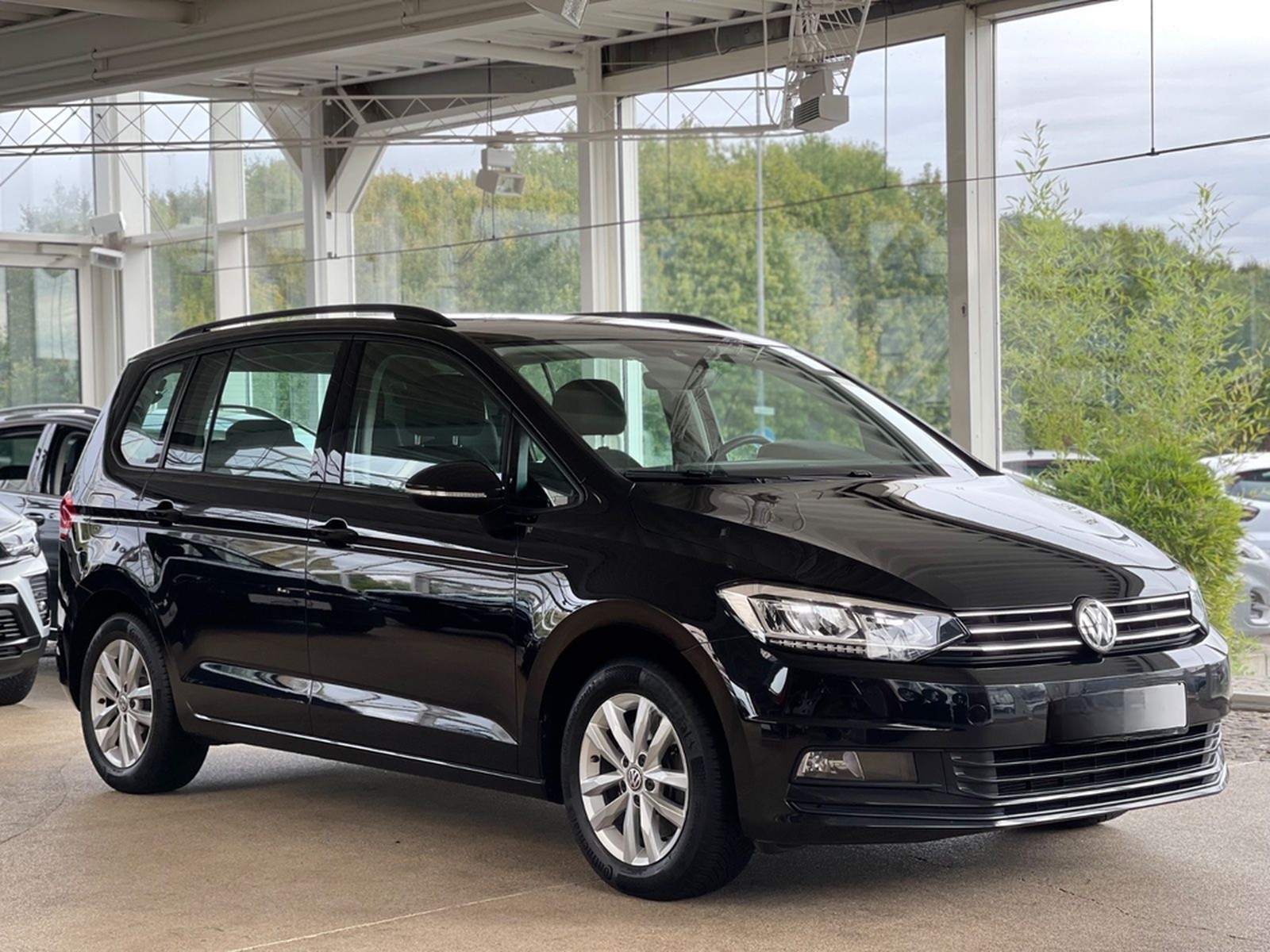 Volkswagen Touran*1.5 TSI*DSG*Comfortline*7-SITZE*AHK*LED* foto 6
