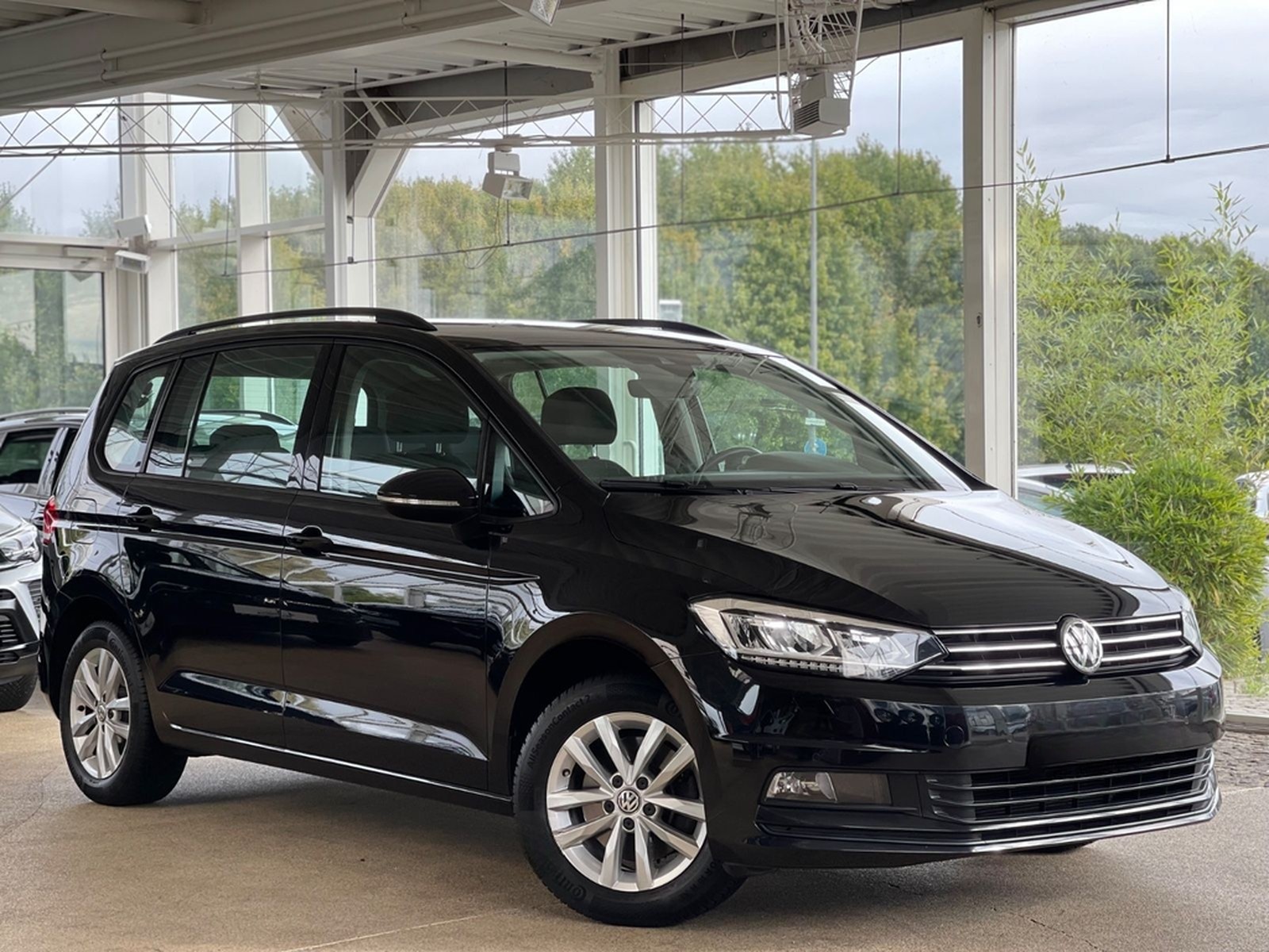 Volkswagen Touran*1.5 TSI*DSG*Comfortline*7-SITZE*AHK*LED* foto 7