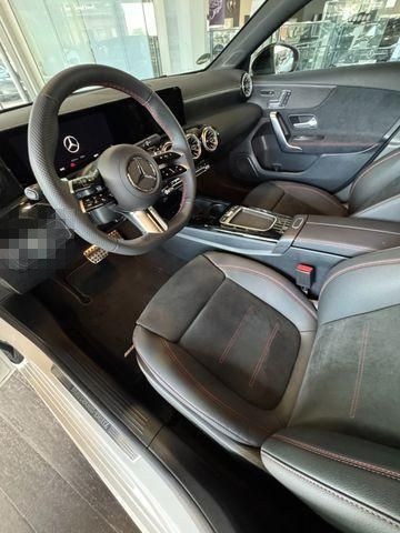 Mercedes-Benz A 200 d /AMG Line/Standheizung/Panorama/360/T... foto 12