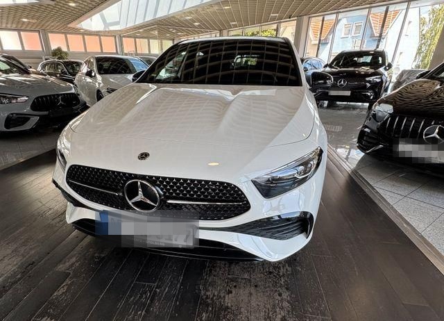 Mercedes-Benz A 200 d /AMG Line/Standheizung/Panorama/360/T... foto 3