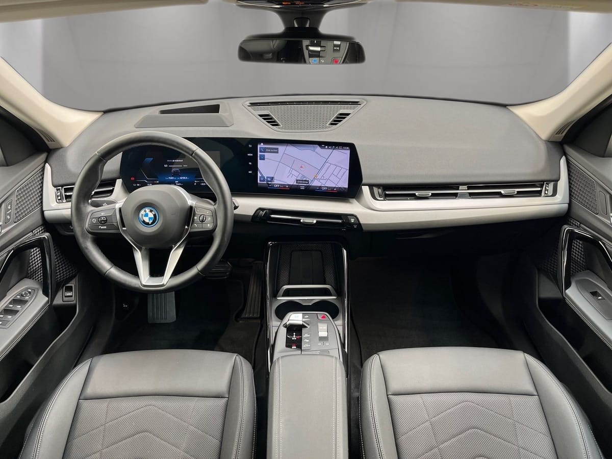 BMW iX1 xDrive30 Driv.Assist+ LiveCockpitProf LED foto 10