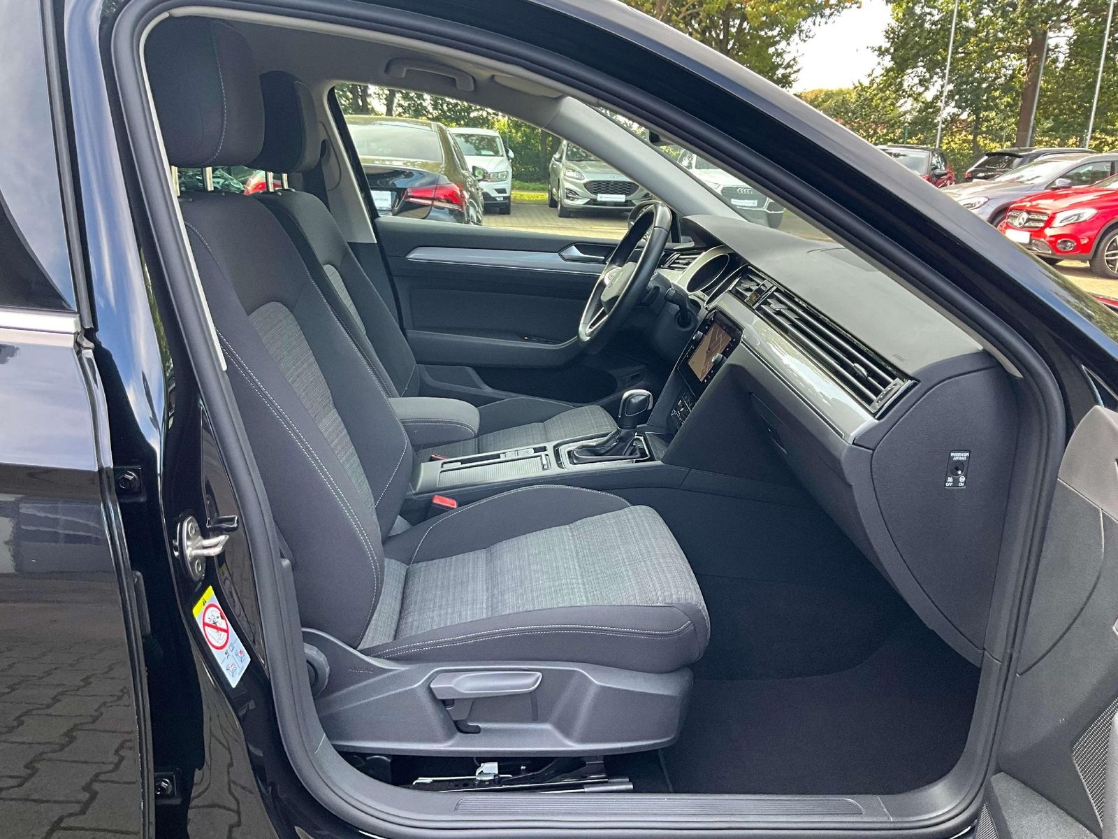 Volkswagen Passat Variant 2.0 TDI DSG Business foto 15