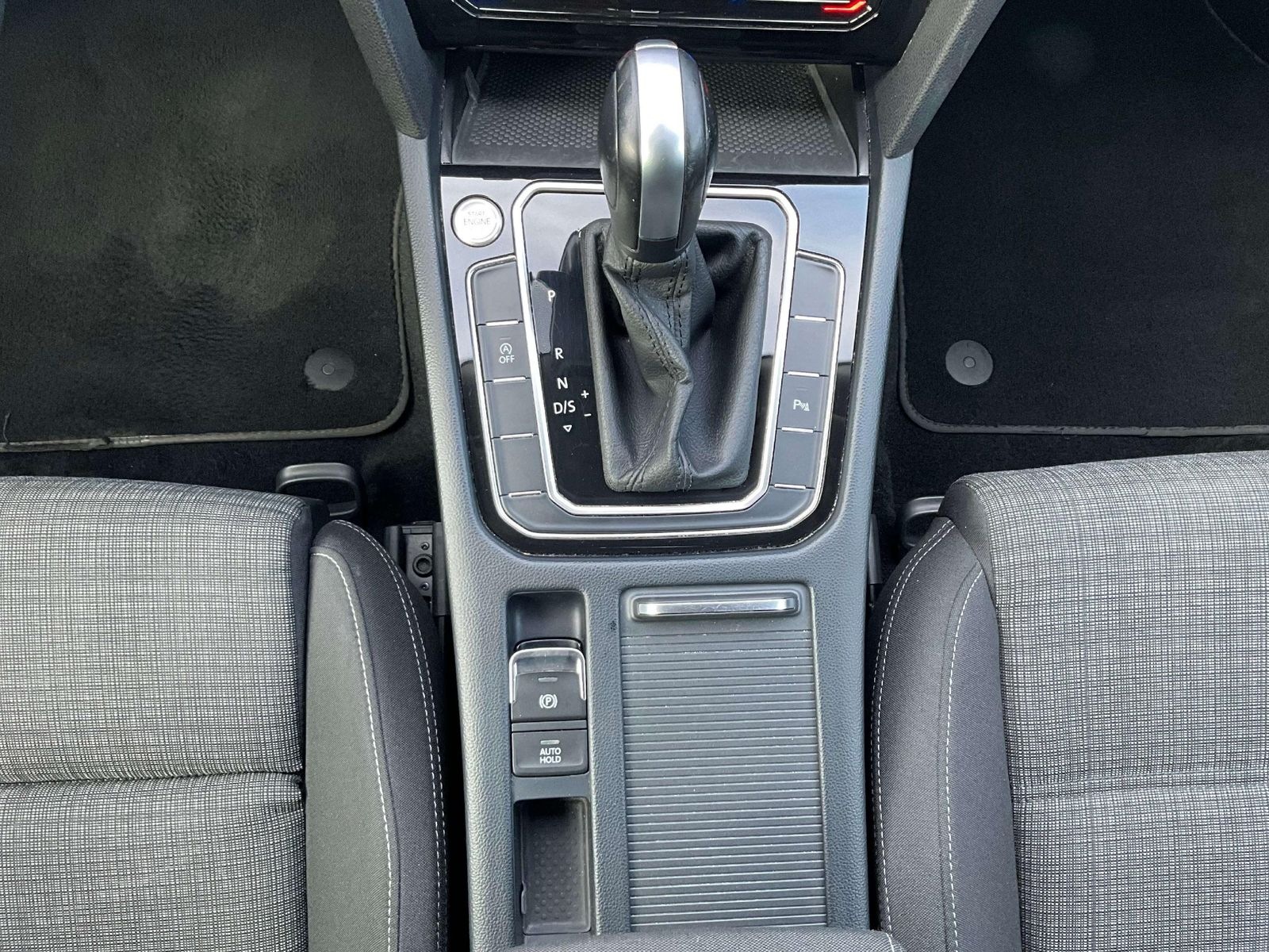Volkswagen Passat Variant 2.0 TDI DSG Business foto 22