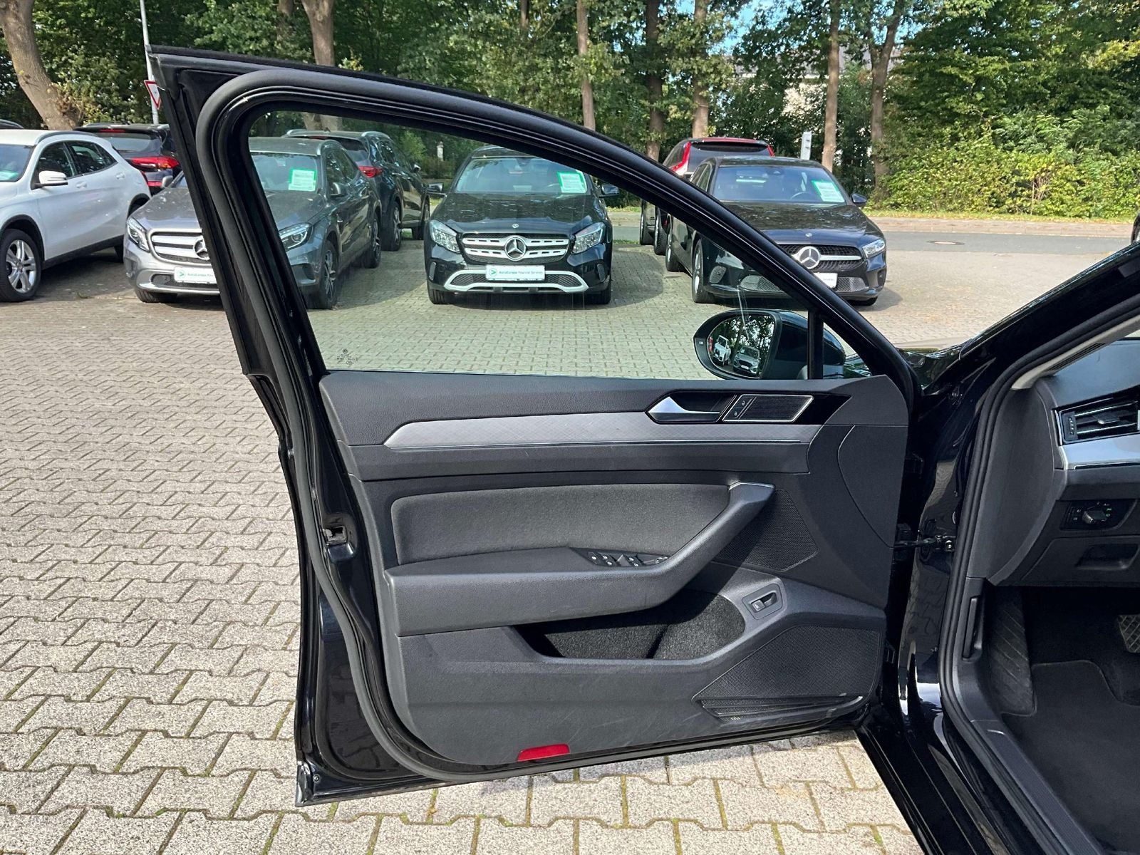 Volkswagen Passat Variant 2.0 TDI DSG Business foto 25