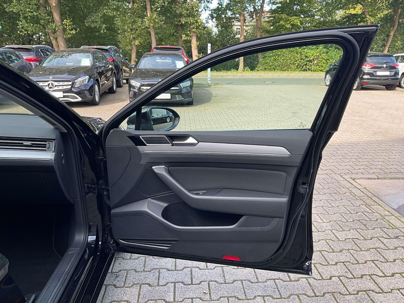 Volkswagen Passat Variant 2.0 TDI DSG Business foto 26