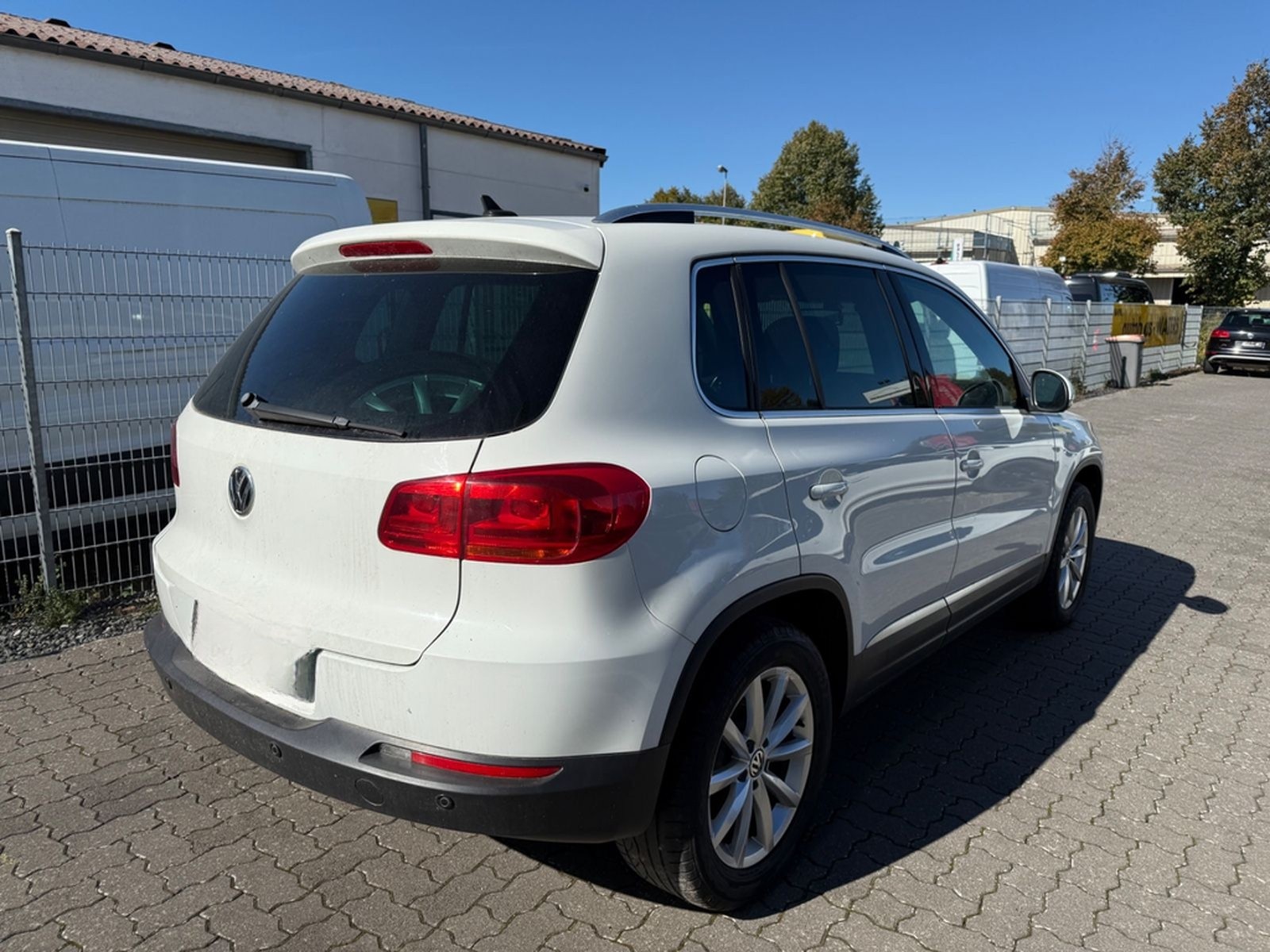Volkswagen Tiguan Lounge 4Motion=Navi-Kamera-Automatik= foto 5