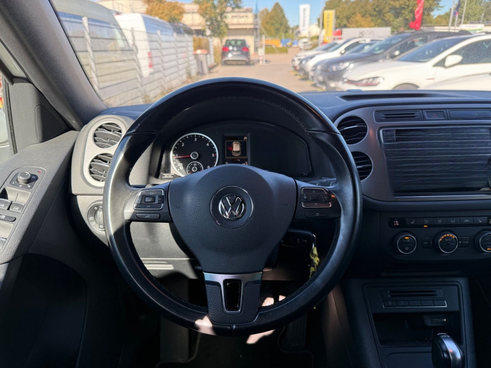 Volkswagen Tiguan Lounge 4Motion=Navi-Kamera-Automatik= foto 9