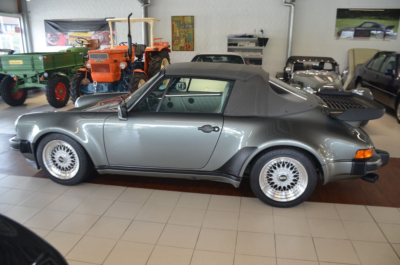 Porsche 911 Turbo Unikat! 3.Hd. felsengrün Original !