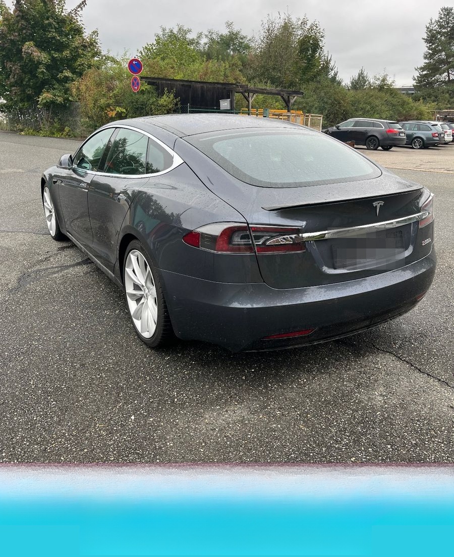 Tesla Model S Performance Ludicrous foto 4